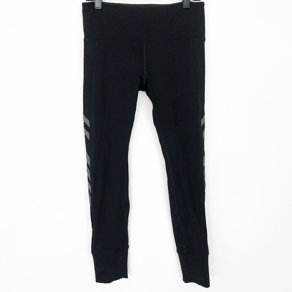 Lorna Jane Pants - Lorna Jane Black Athletic Workout Capri Leggings